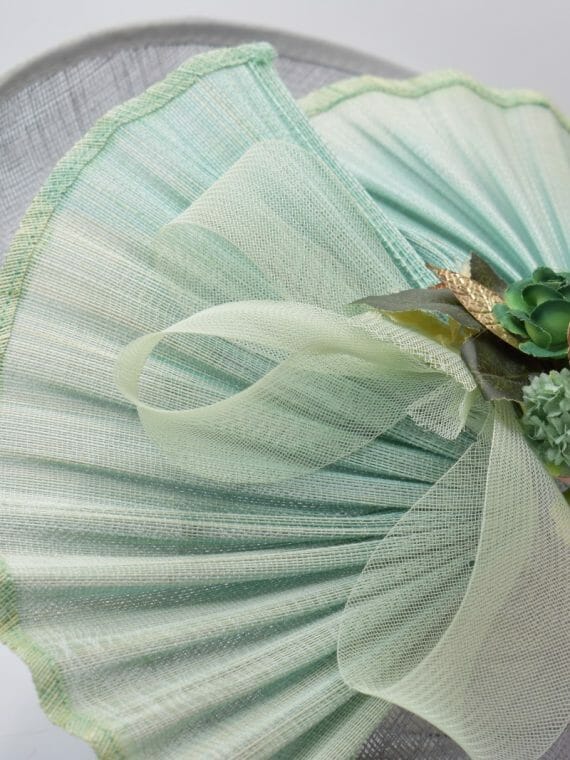 Eltallerderegina elegante fiesta madrina bodas bolsos pajaritas moda mujer moda hombre celebración ropa de ceremonia corbatas tocados elegancia