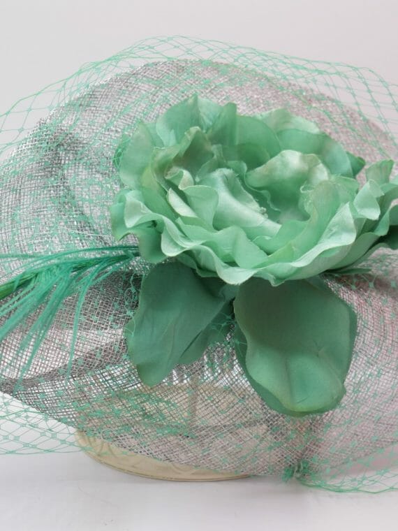 Eltallerderegina elegante fiesta madrina bodas bolsos pajaritas moda mujer moda hombre celebración ropa de ceremonia corbatas tocados elegancia